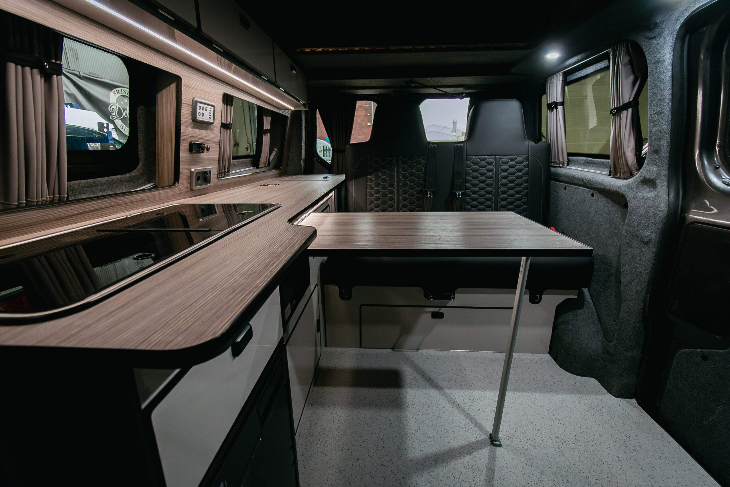 Ford Transit Custom Limited - Image 17