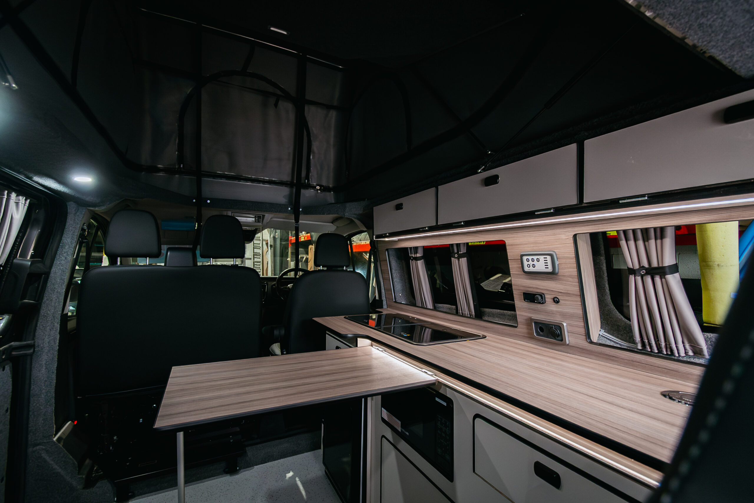 Ford Transit Custom Limited - Image 14