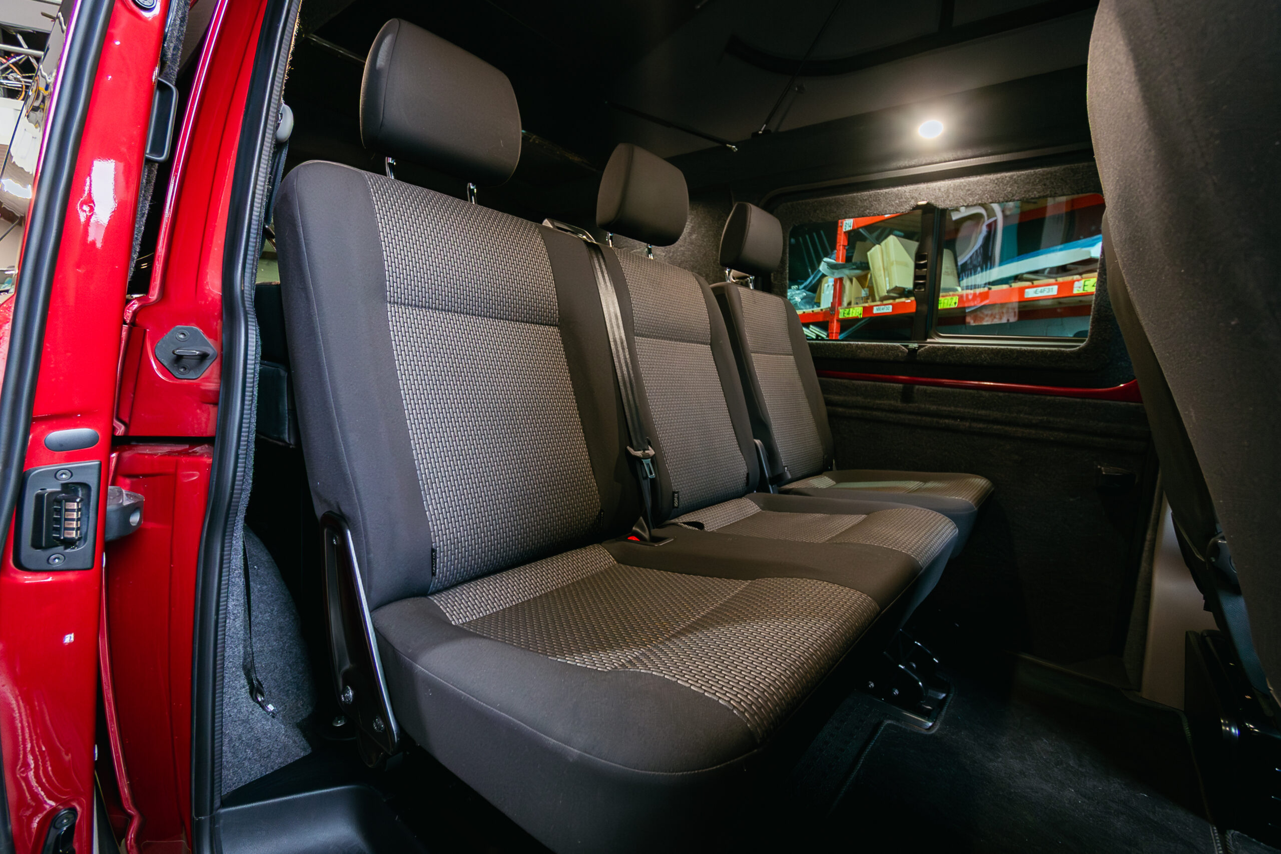 VW T6.1 Factory Combi 199 AUTOMATIC 4 MOTION - Image 13