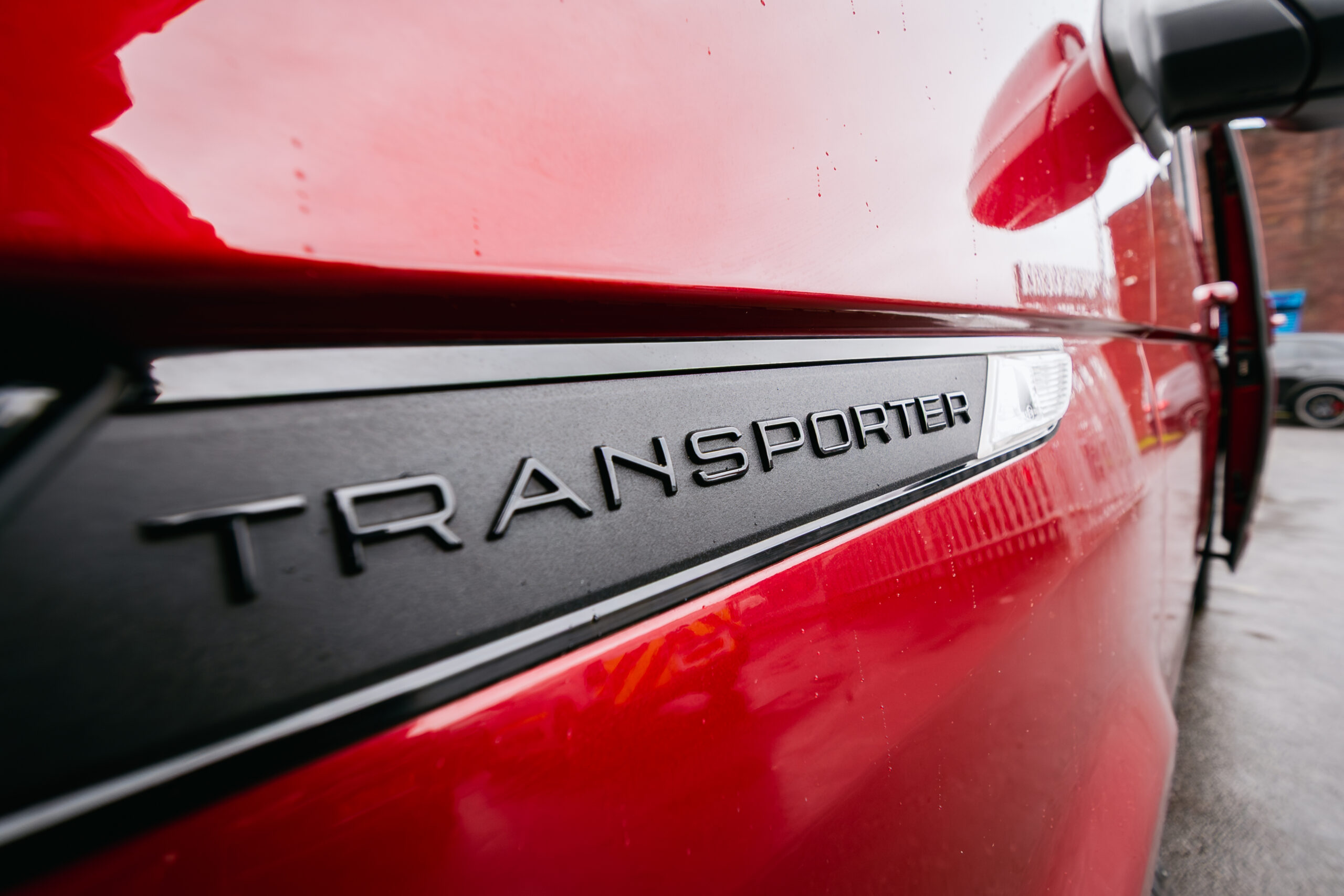 VW T6.1 Factory Combi 199 AUTOMATIC 4 MOTION - Image 10