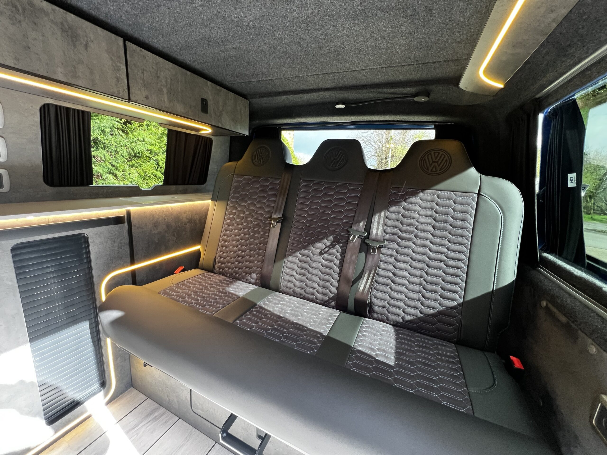 Vw t6.1 High Line Automatic - Image 16