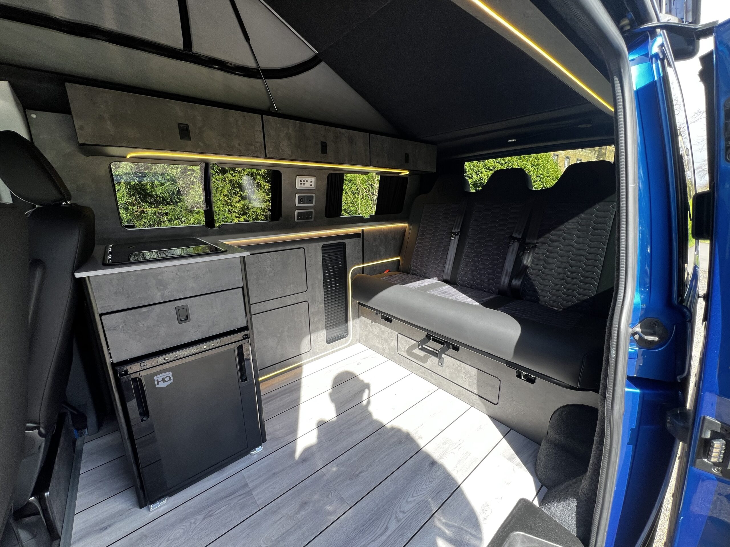 Vw t6.1 High Line Automatic - Image 9