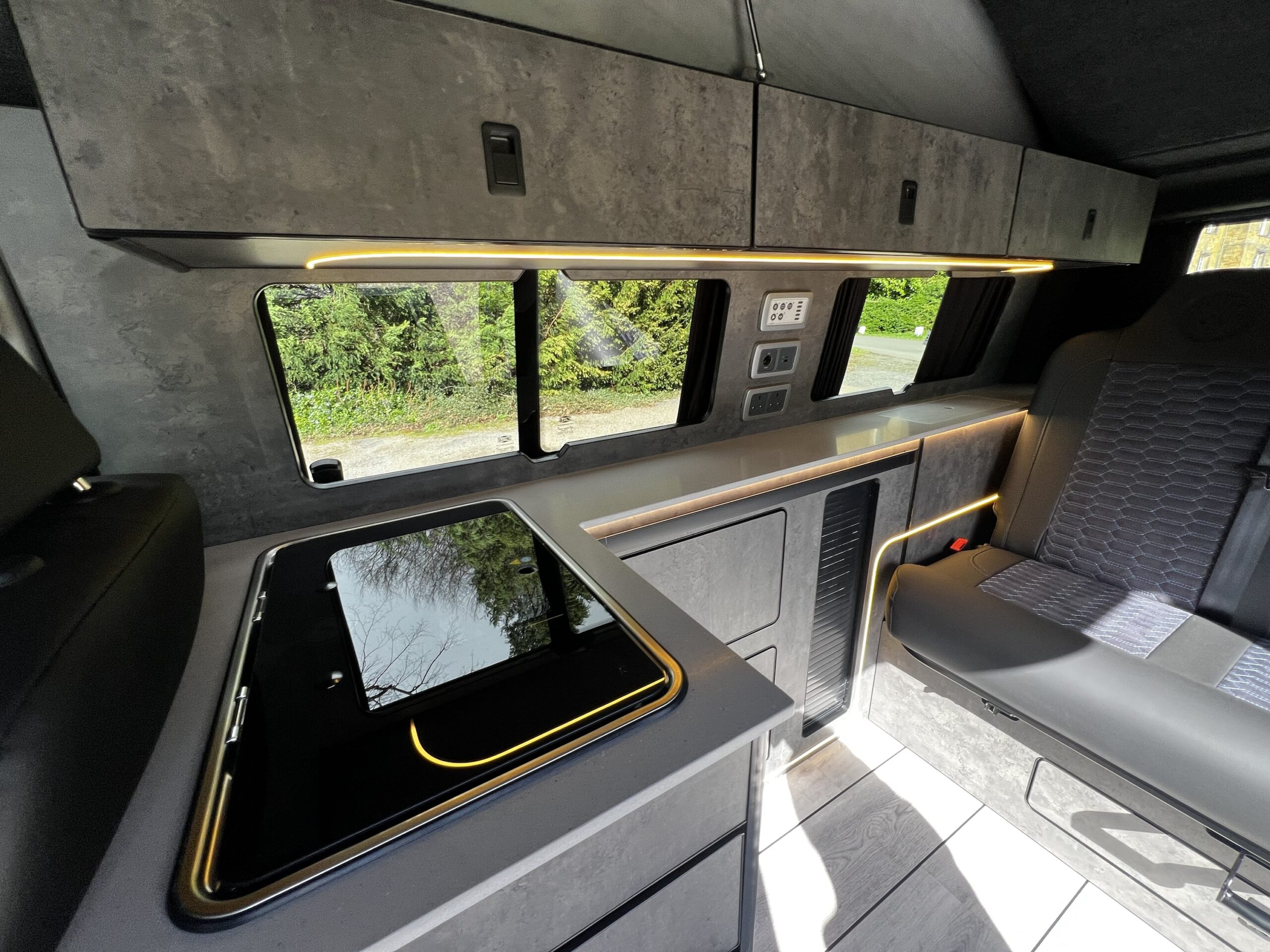 Vw t6.1 High Line Automatic - Image 8